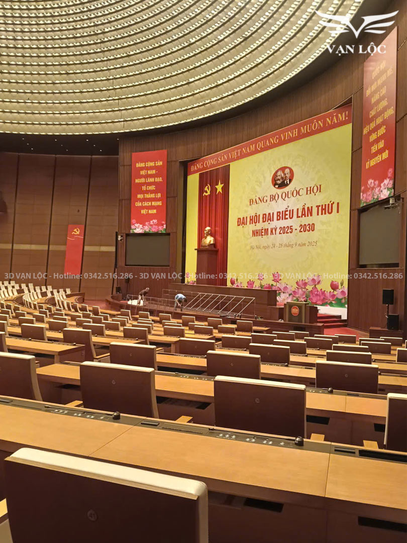 Hoàn thiện pho tượng Bác Hồ cao 1m5 (bán thân) cho Hội trường Quốc hội