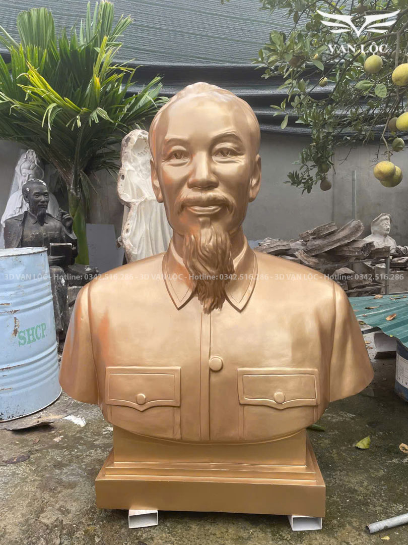 Hoàn thiện pho tượng Bác Hồ cao 1m5 (bán thân) cho Hội trường Quốc hội